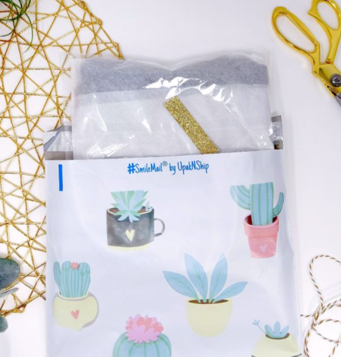 Succulents 10x13 Polymailer