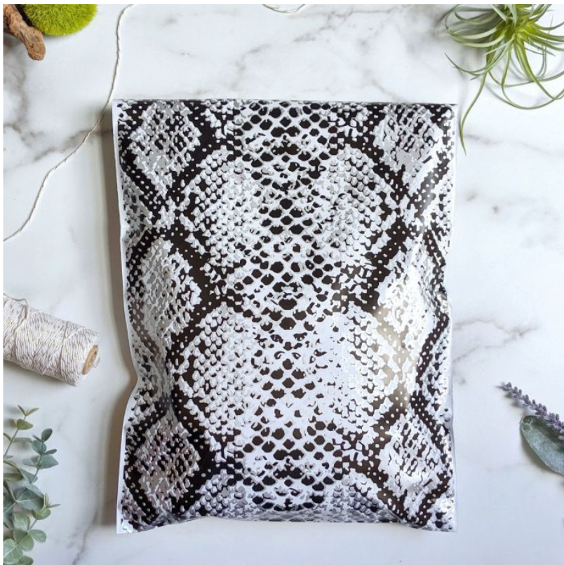 Snakeskin 10x13 Polymailer