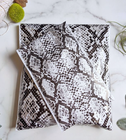 Snakeskin 10x13 Polymailer